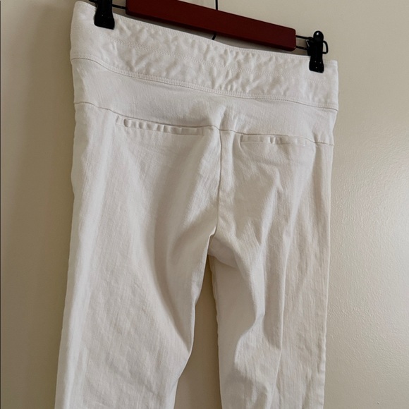 Veronica Beard White Flare Jeans - Picture 8 of 14